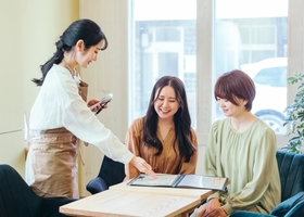 メニューを下げるタイミング