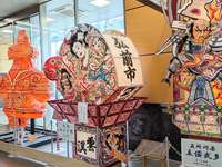 新青森駅にて