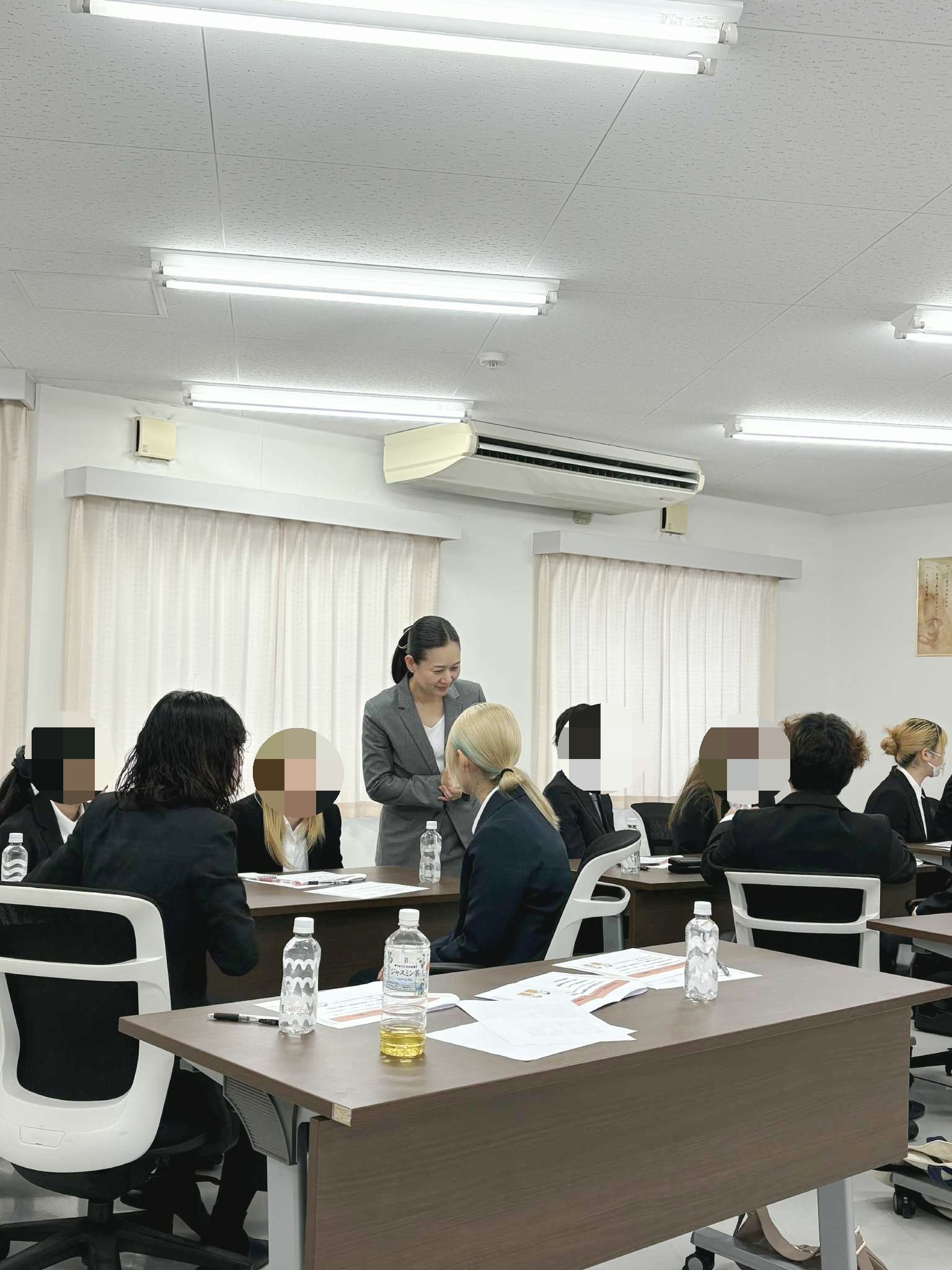 大手飲食チェーン店新入社員向け接客マナー研修